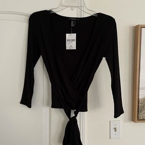 FOREVER 21 LONG SLEEVE TOP